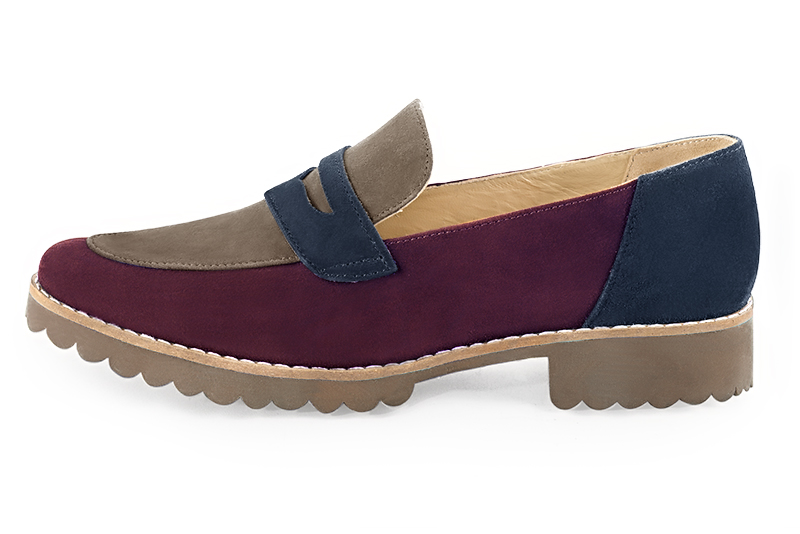 Wine red, tan beige and navy blue women's casual loafers. Round toe. Flat rubber soles. Profile view - Florence KOOIJMAN